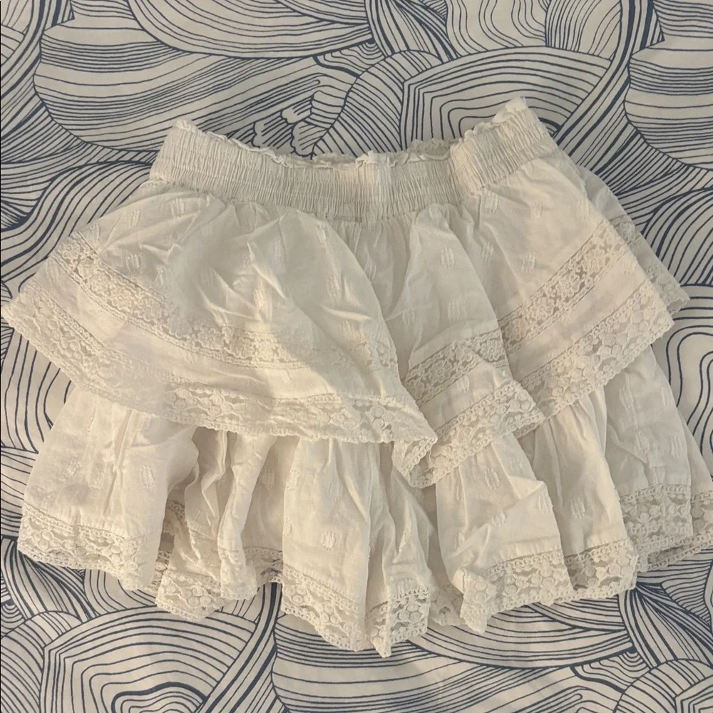 American Eagle Outfitters White Ruffled Skort in Size S - Picture 1 of 5